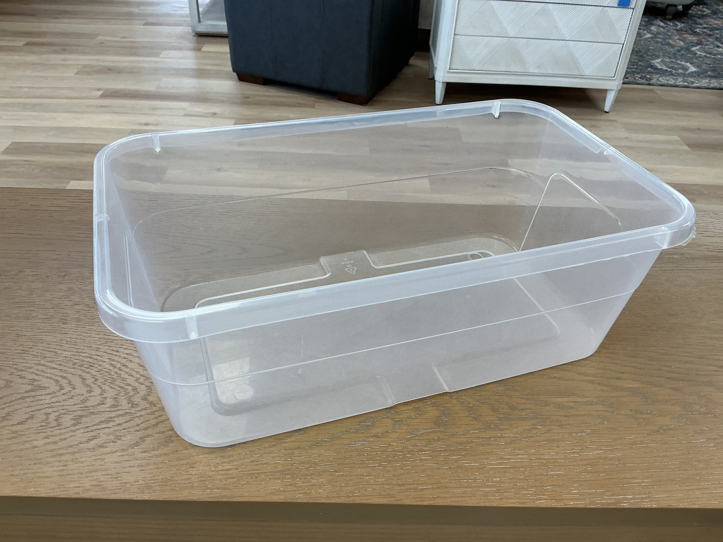 Storage Container w/Lid