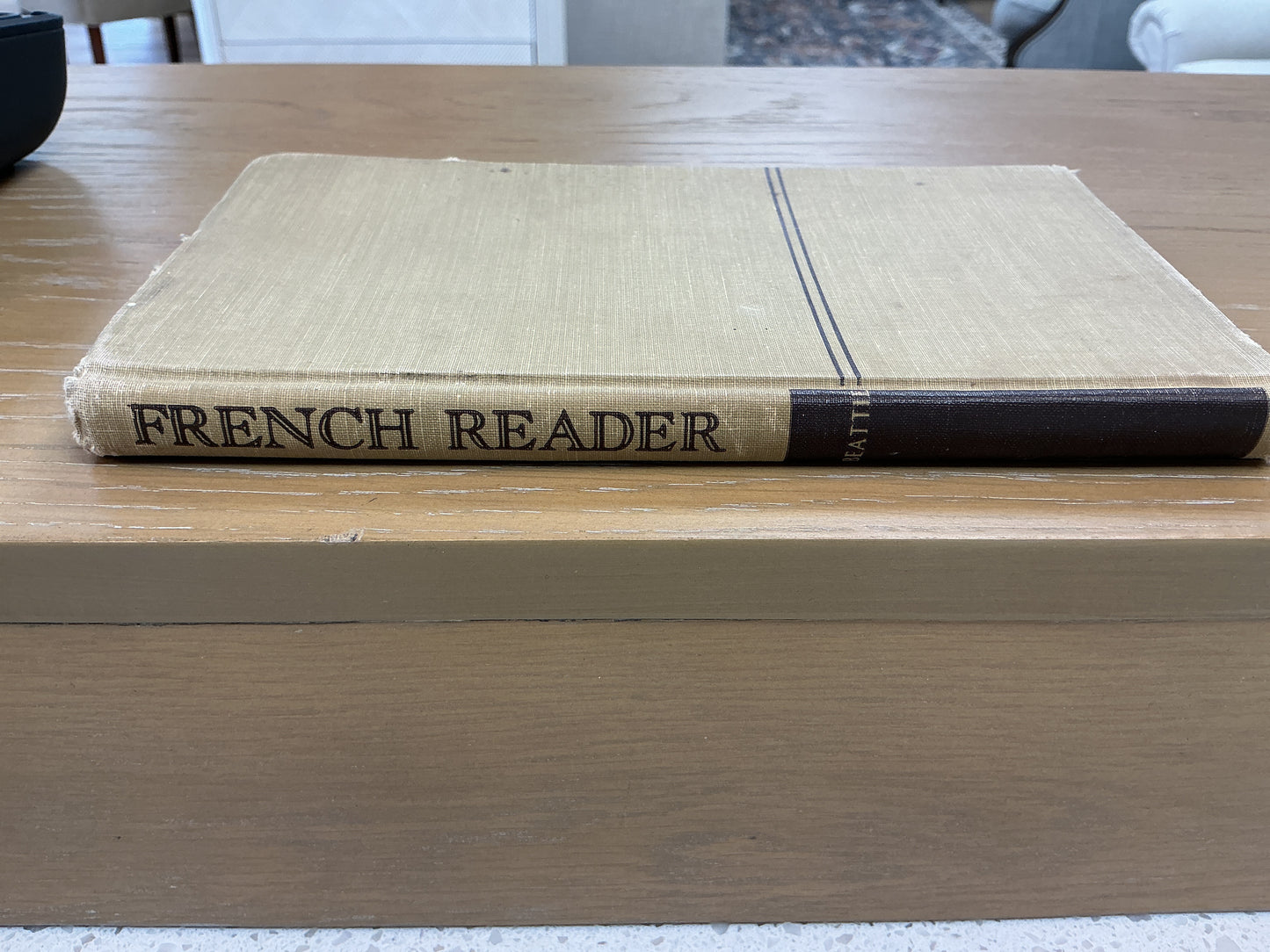 Vintage French Reader Book