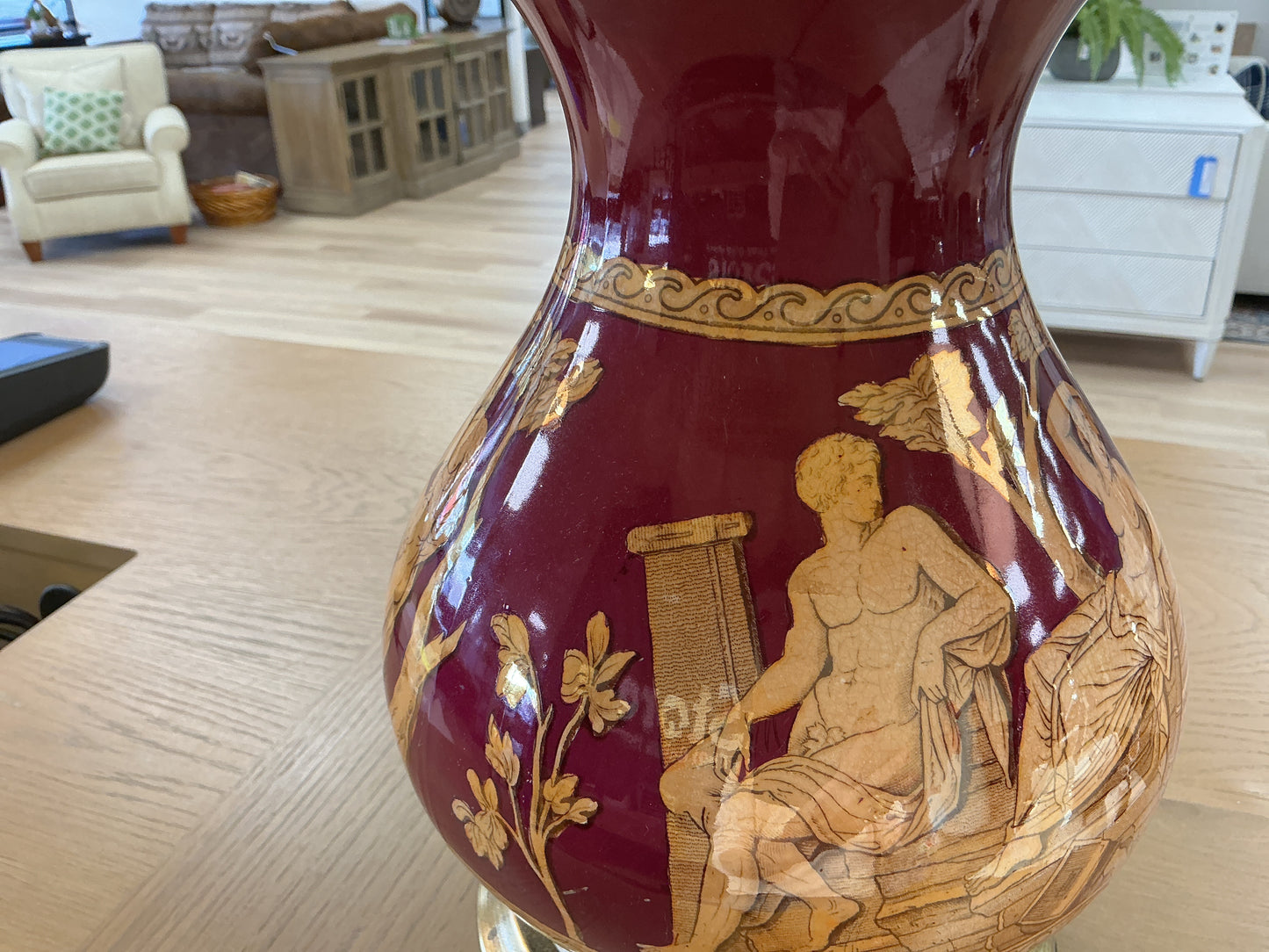 Greek Inspired Porcelain Lamp w/Shade