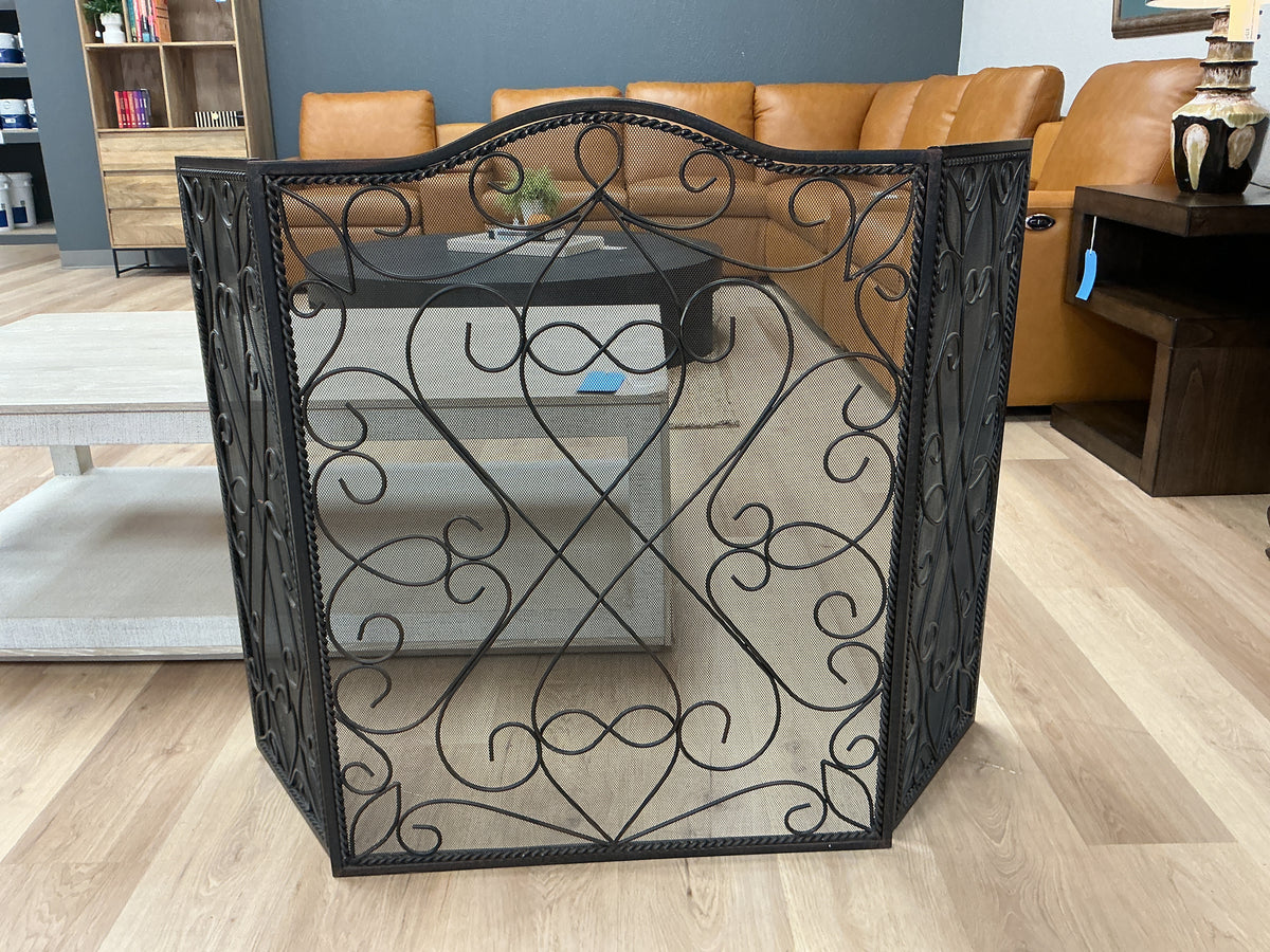 Wellsley Firescreen Tri-Panel Estate Iron