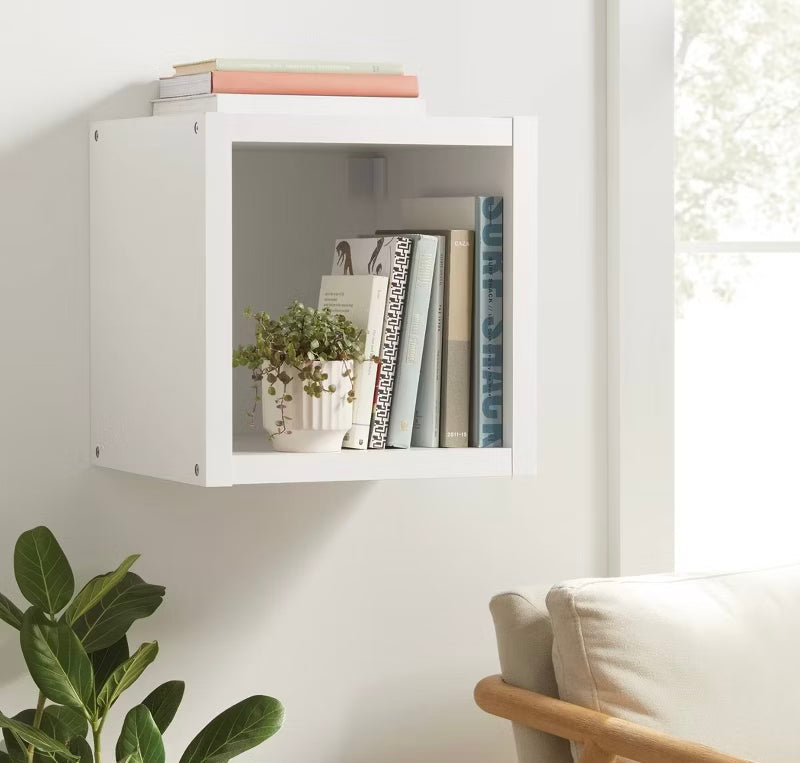 13’ Covered Wall Storage Cube