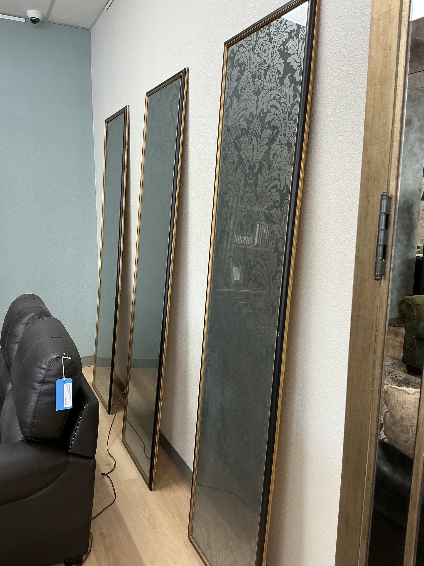 3 Glass Wall Mural