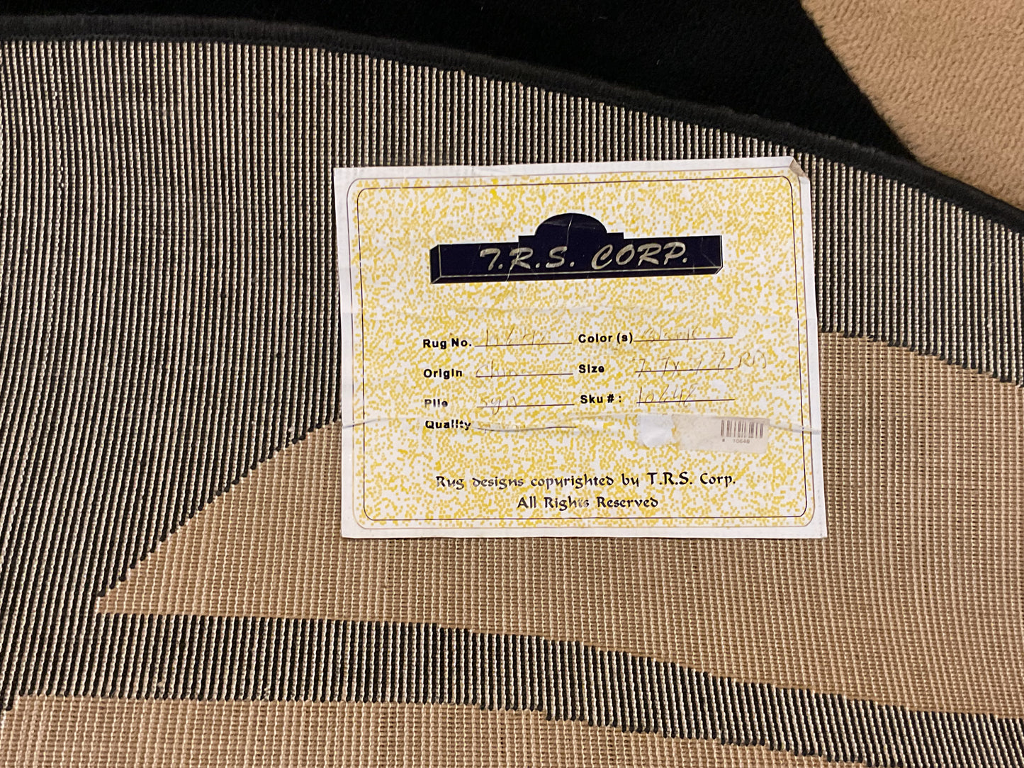 Modern Round 7’ x 7’ Rug