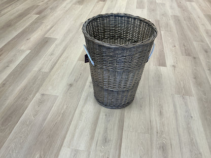 Large Wicker Basket w/Leather Handles