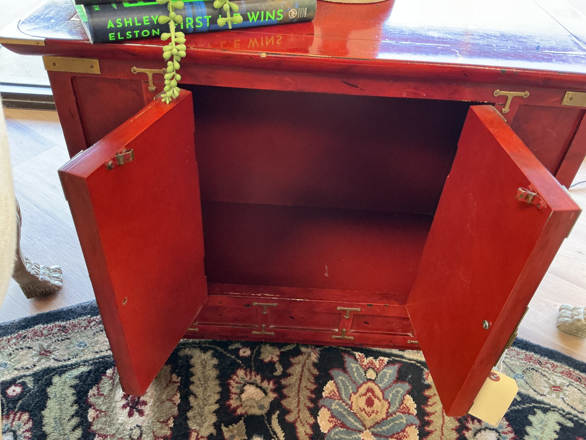 Vintage Century Furniture Chinoiserie Lacquered End Table