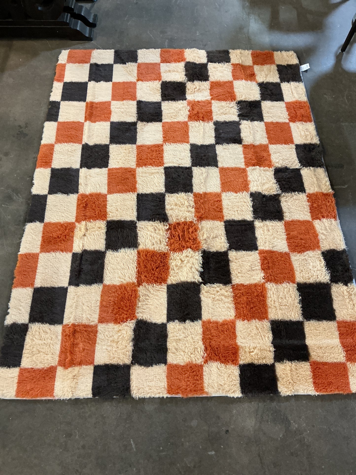 Checkered Shag 5x7 Indoor Area Rug