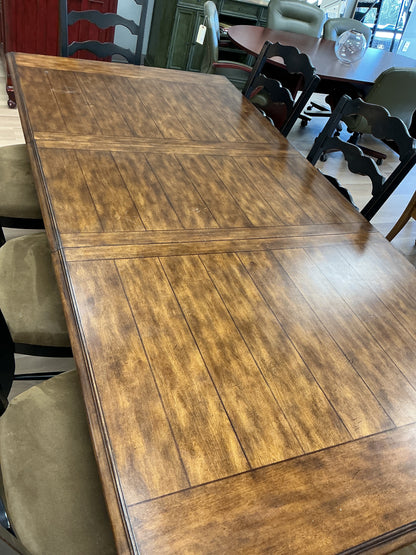 Rowley Creek Extendable 9pc Dining Set