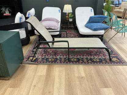 Steel Frame Chaise w/Sling Mesh Seat