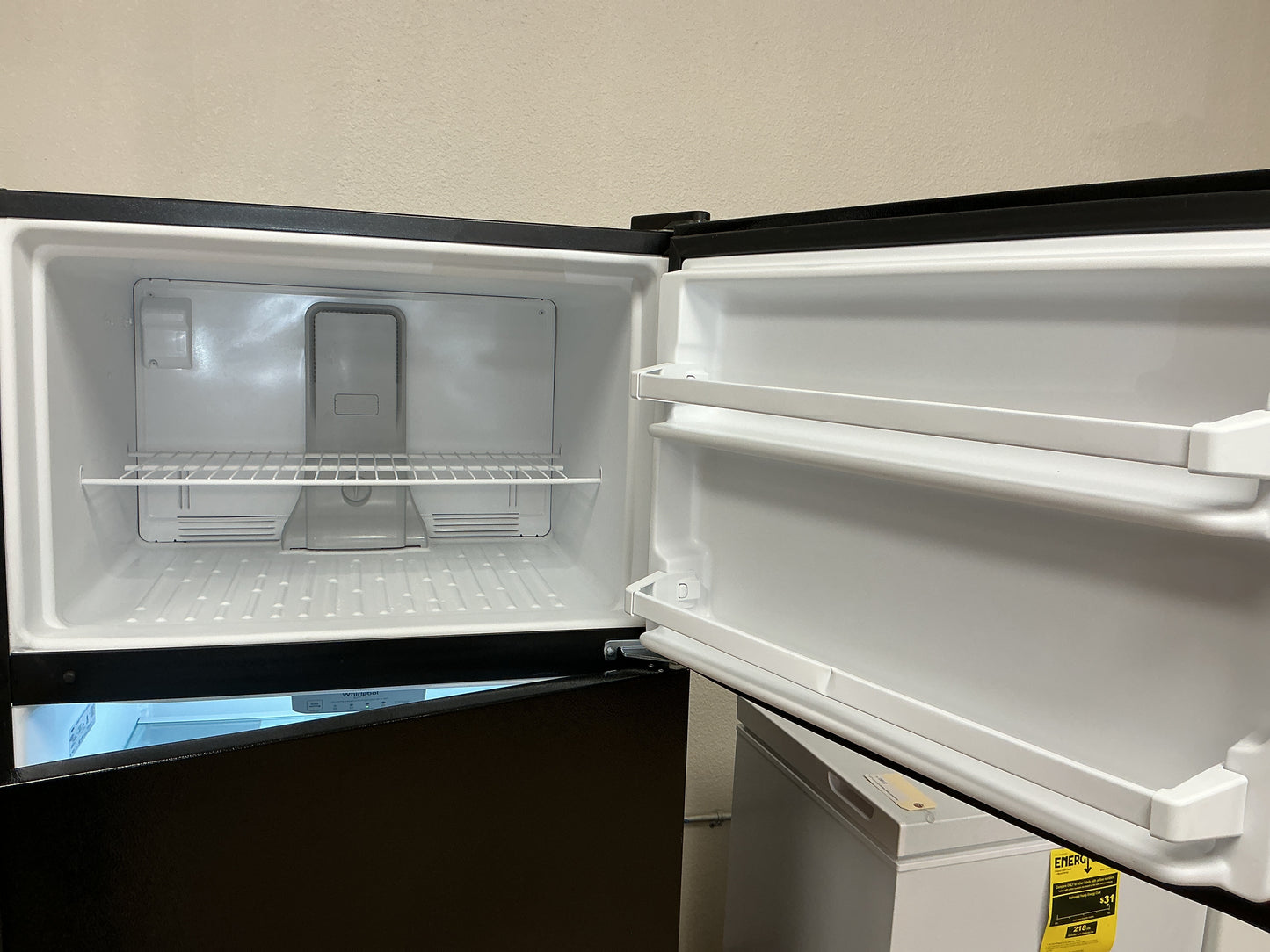 Whirlpool 33” Top-Freezer Refrigerator