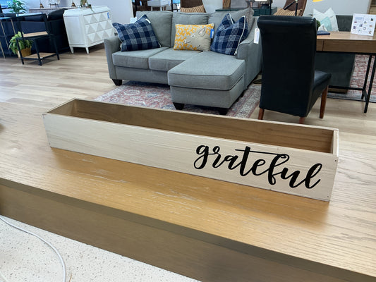 ‘Grateful’ Planter Box