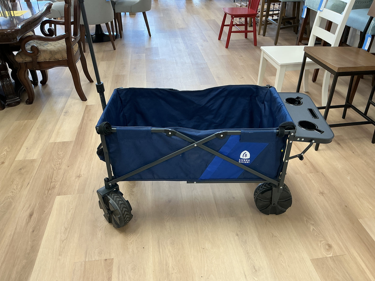 Sierra Deluxe Collapsible Wagon