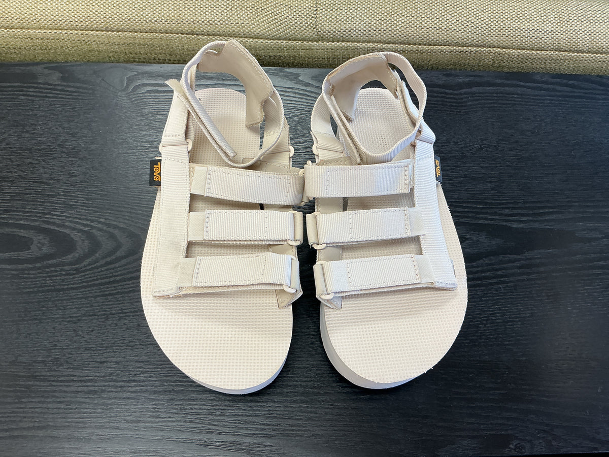 Teva Women’s Flatform Mevia Sandals