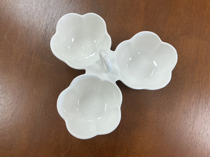 Strawberry Street Whittier Porcelain 3 Bowl Caddy