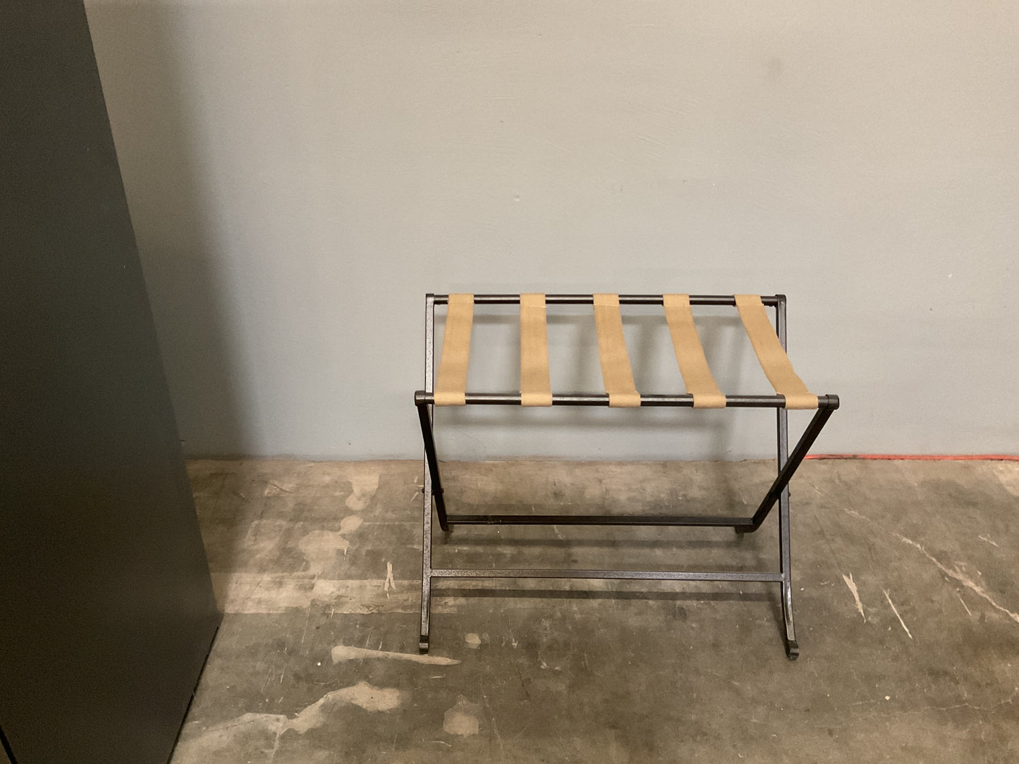 Metal Luggage Rack