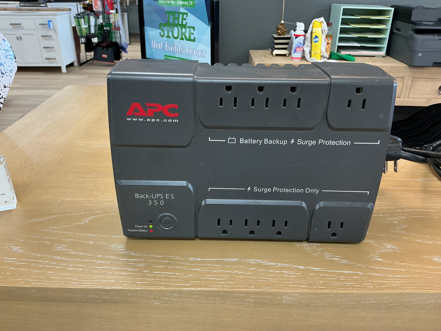 APC Battery Backup & Surge Protection