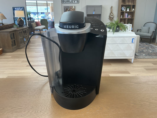 Keurig K-Classic Coffee Brewer (Missing Water Lid)