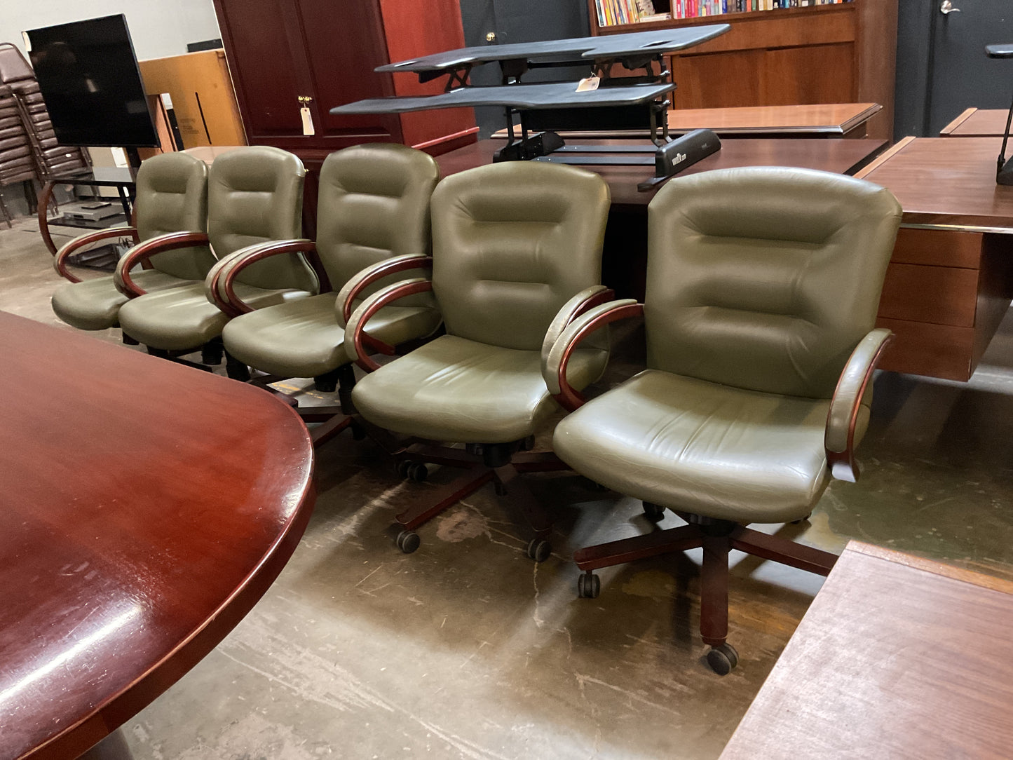 Green Adjustable Leather Office Chair
