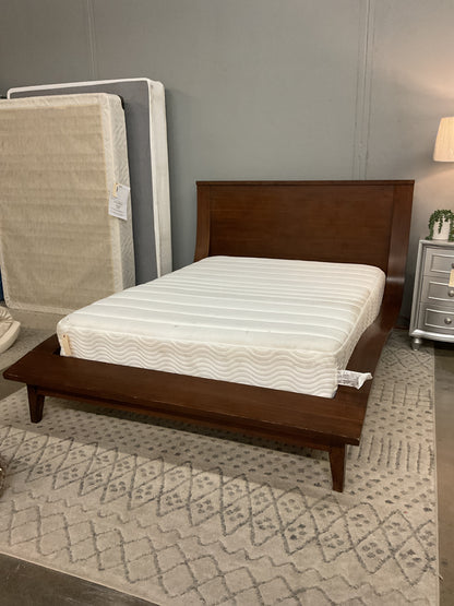 Queen Sleigh Bed