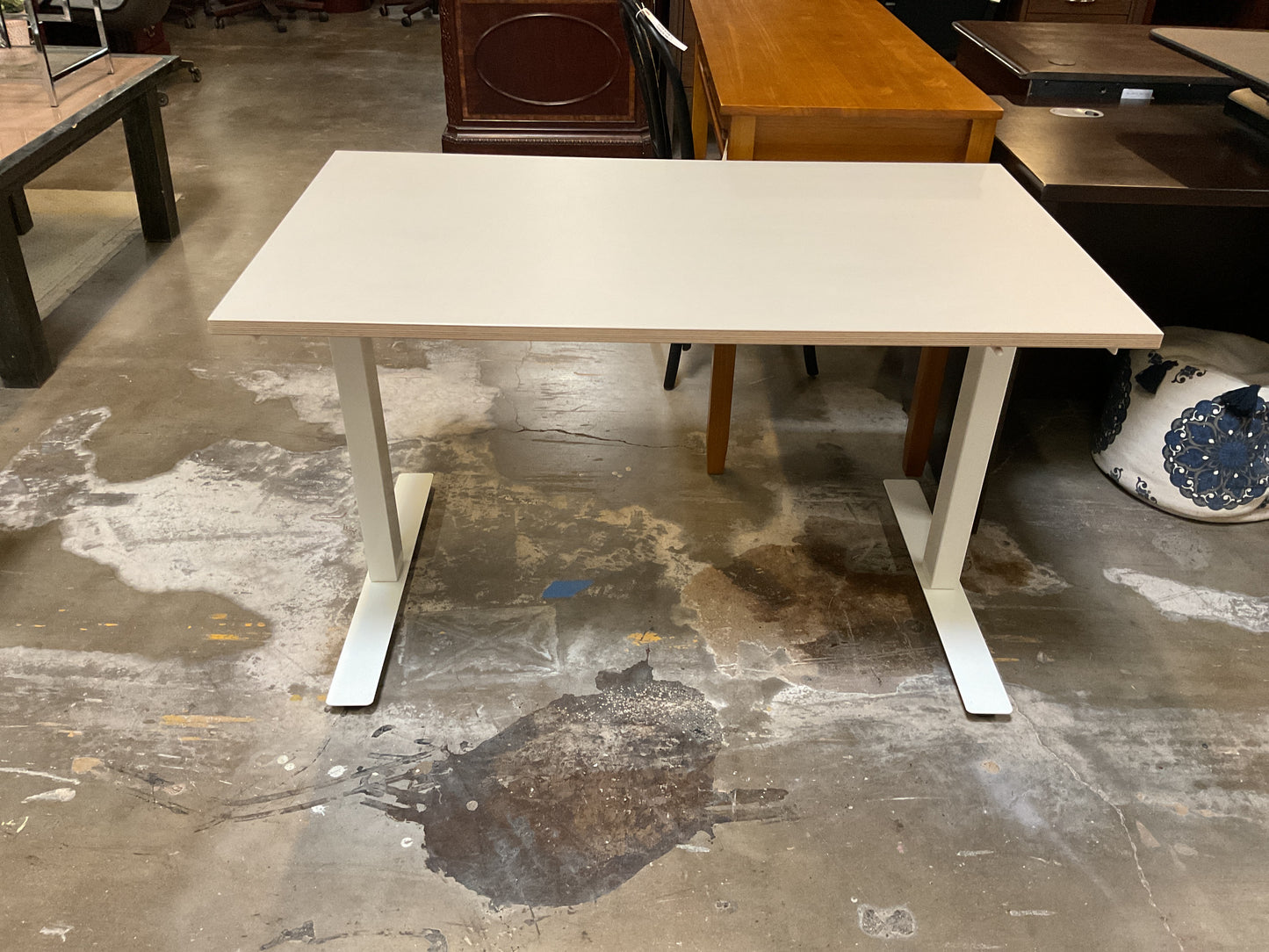 Trotten Work Desk