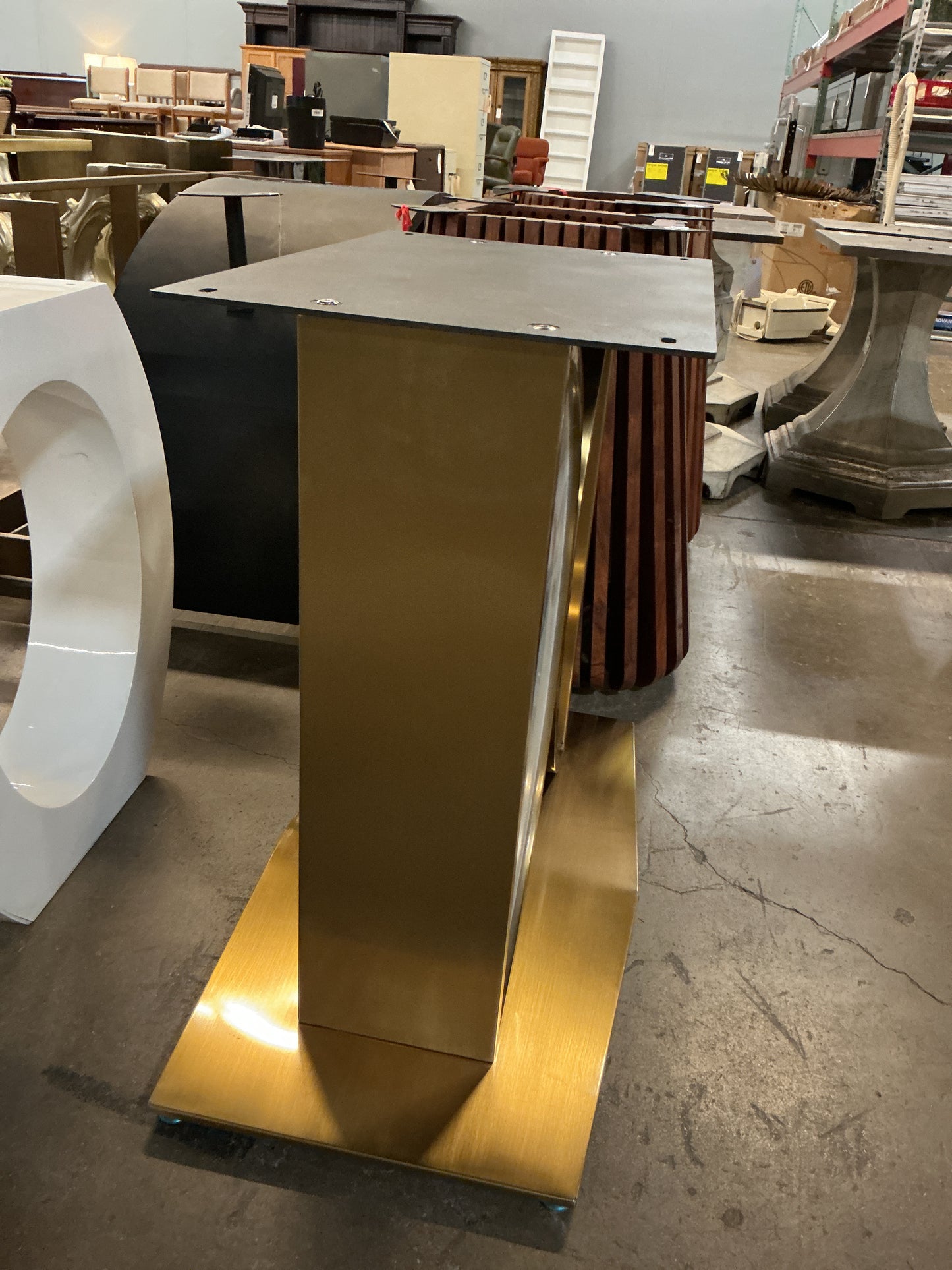 White and Gold Luxury Sintered Stone Pedestal Dining Base