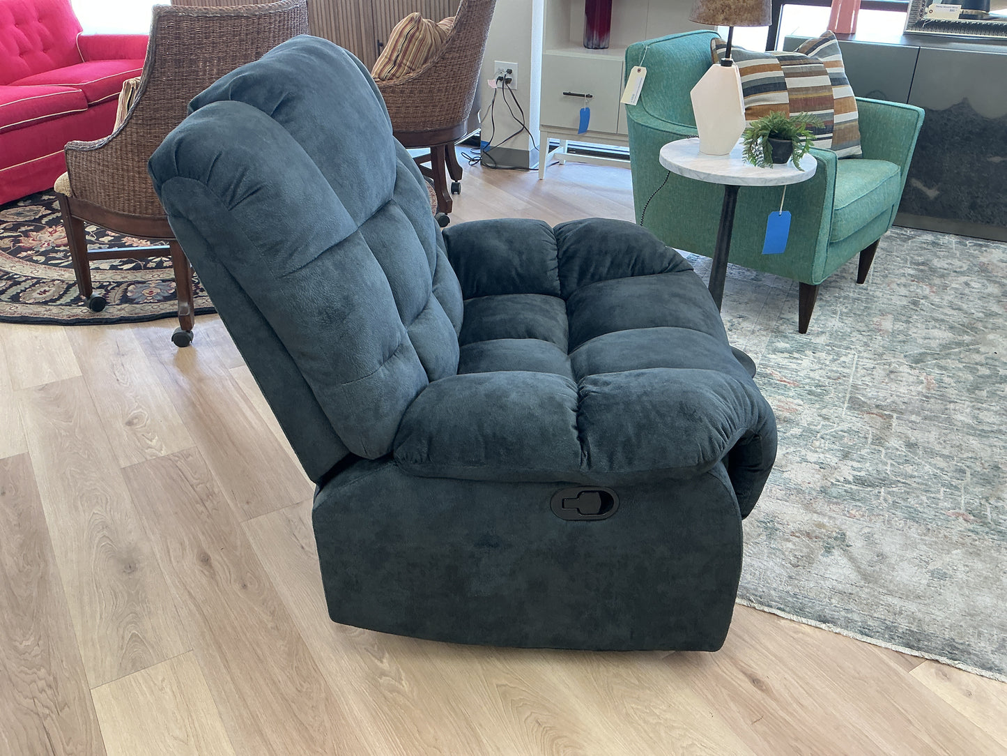 Oversized Manual Fabric Recliner 34” W