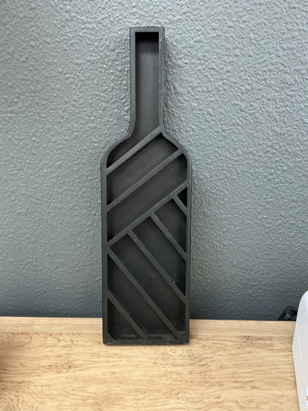 Hanging Metal Cork Holder