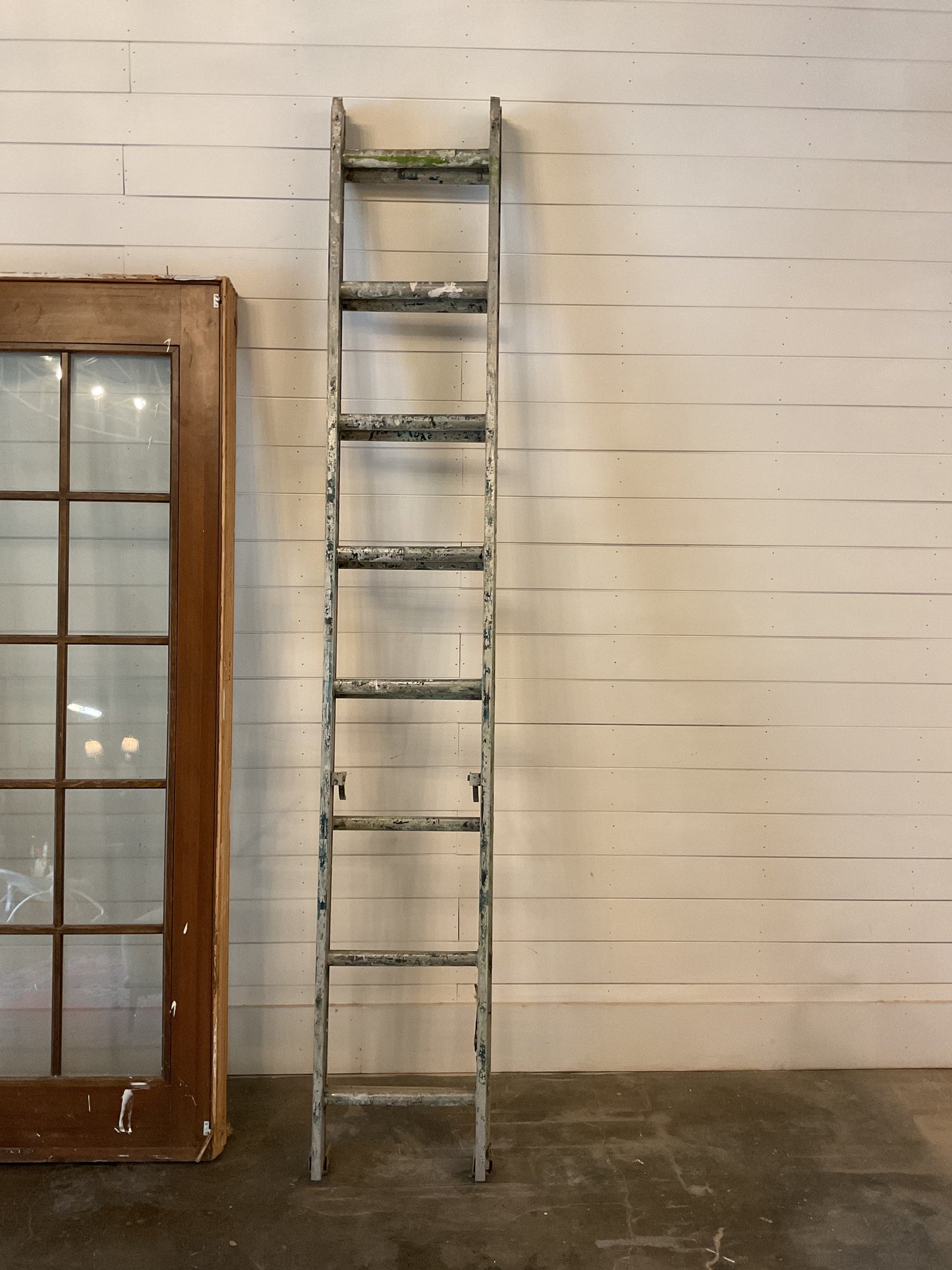 16 Foot Extension Ladder