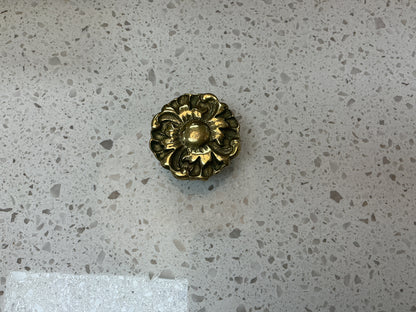 Vintage Brass Floral Knob