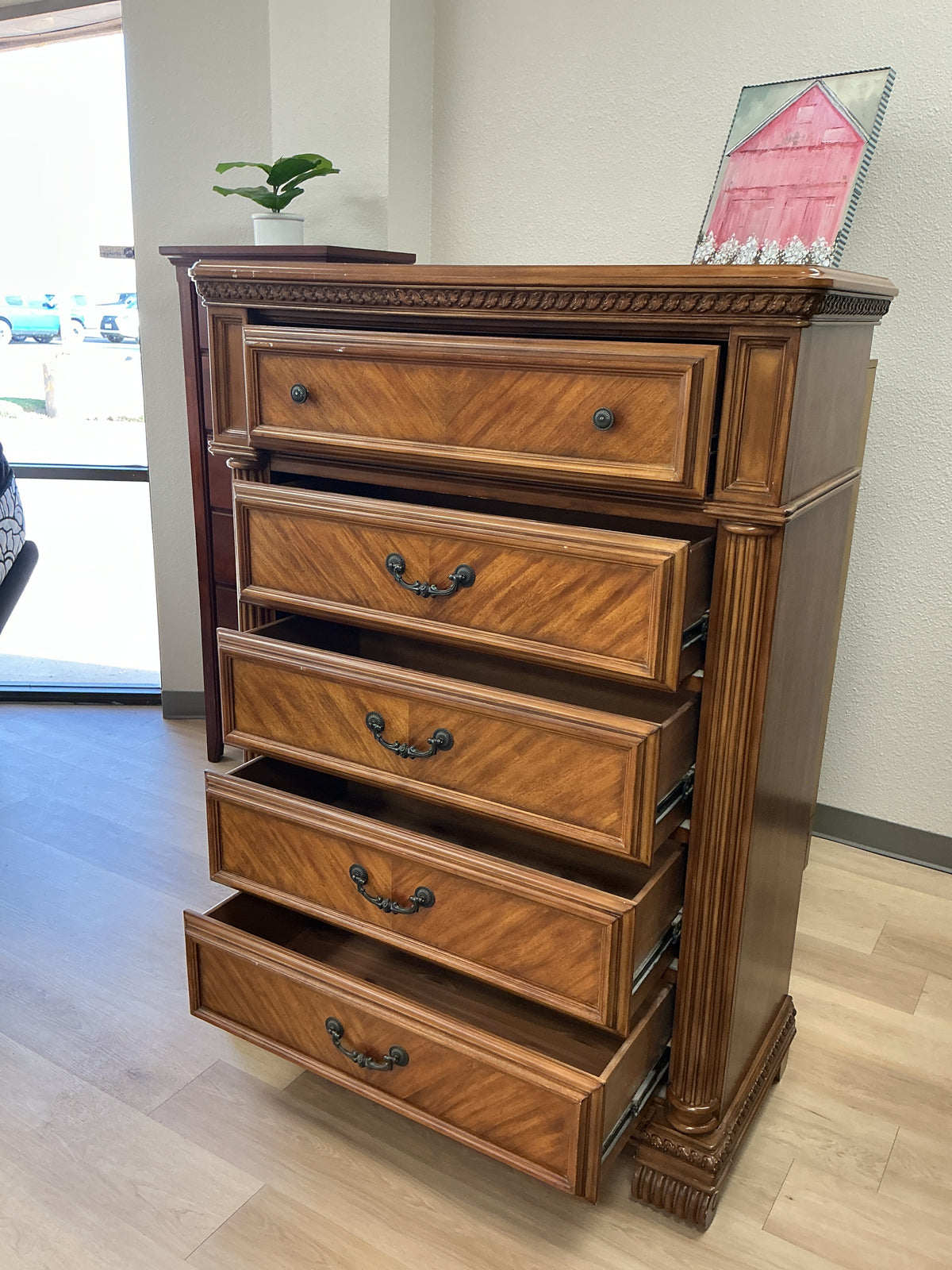 5 Drawer Chest of Drawers