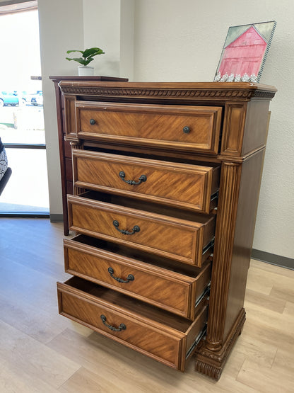 5 Drawer Chest of Drawers