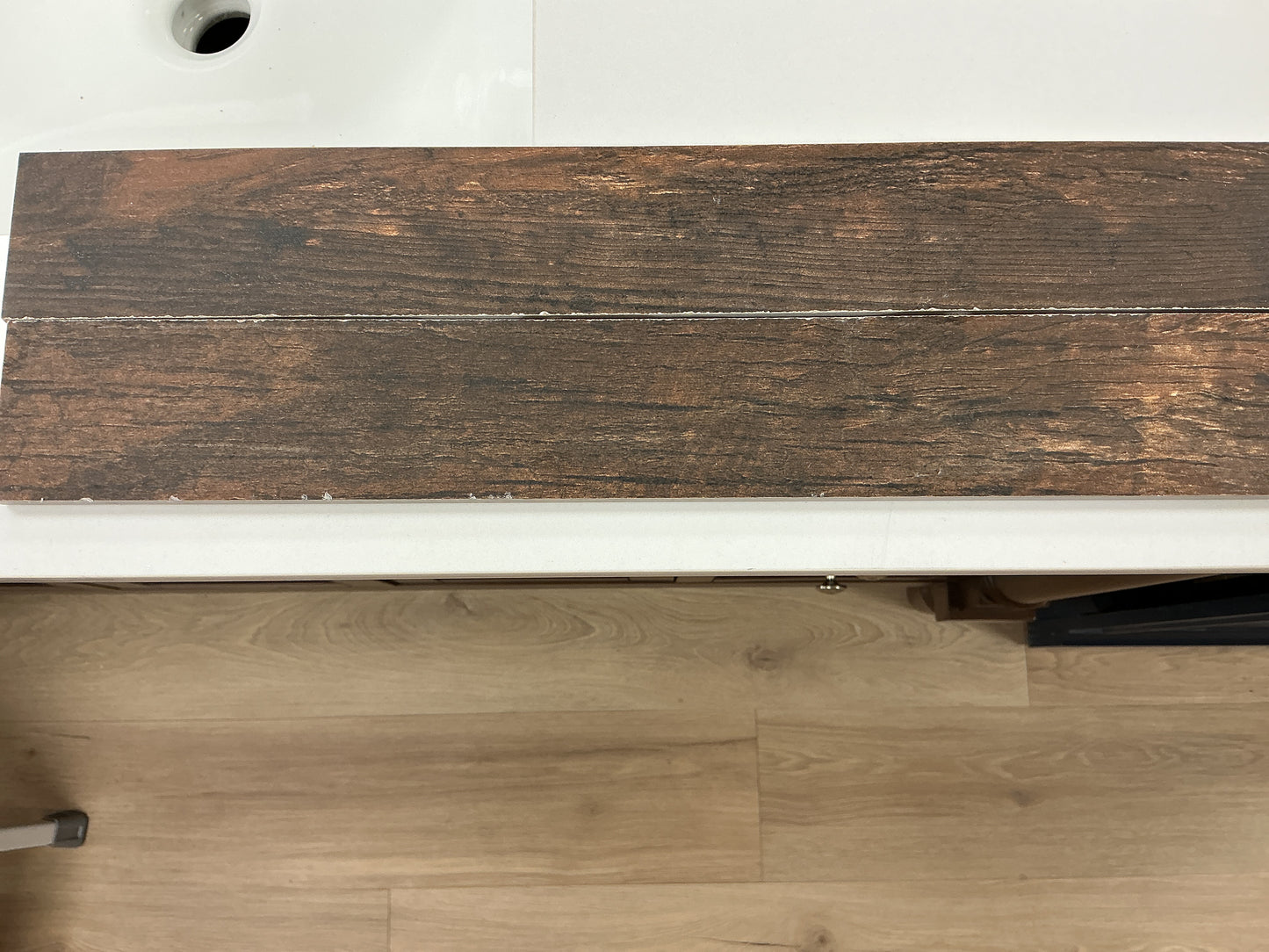 Redwood Mahogany 6’x24’ Porcelain Tile