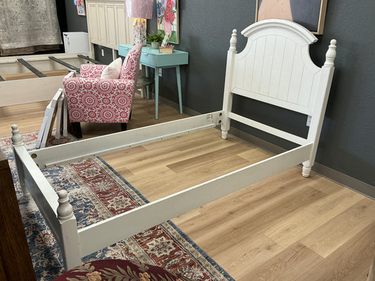 Coaster Paneled Twin Bed Frame