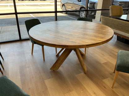 Crossings Amber 60” Round Dining Table
