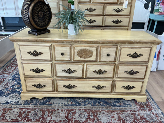 French Country Provincial 9-Drawer Dresser