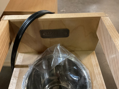 Vanity Outlet Grooming Organizer