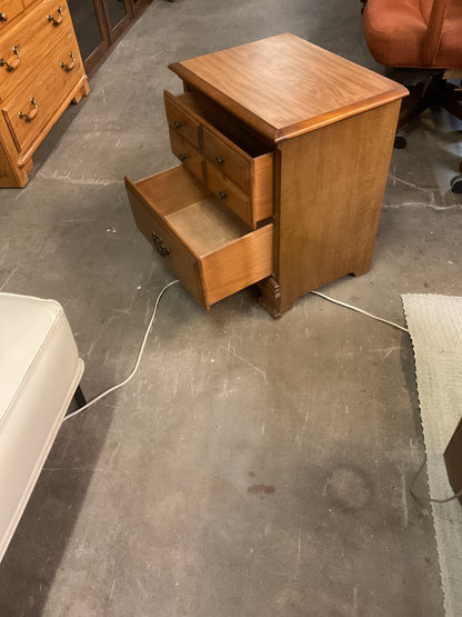 Traditional Style Nightstand