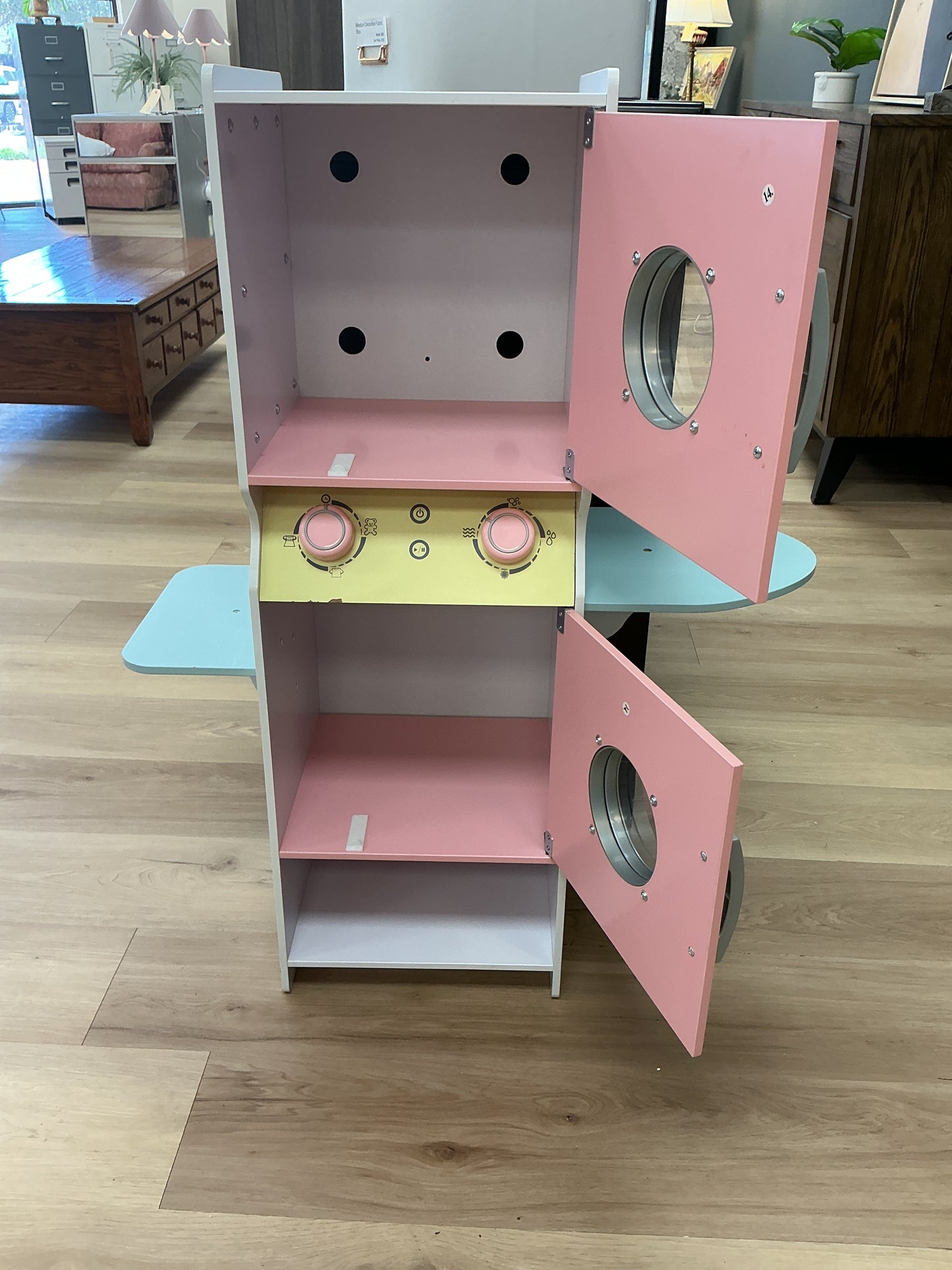Laundry Play Set in Pastel