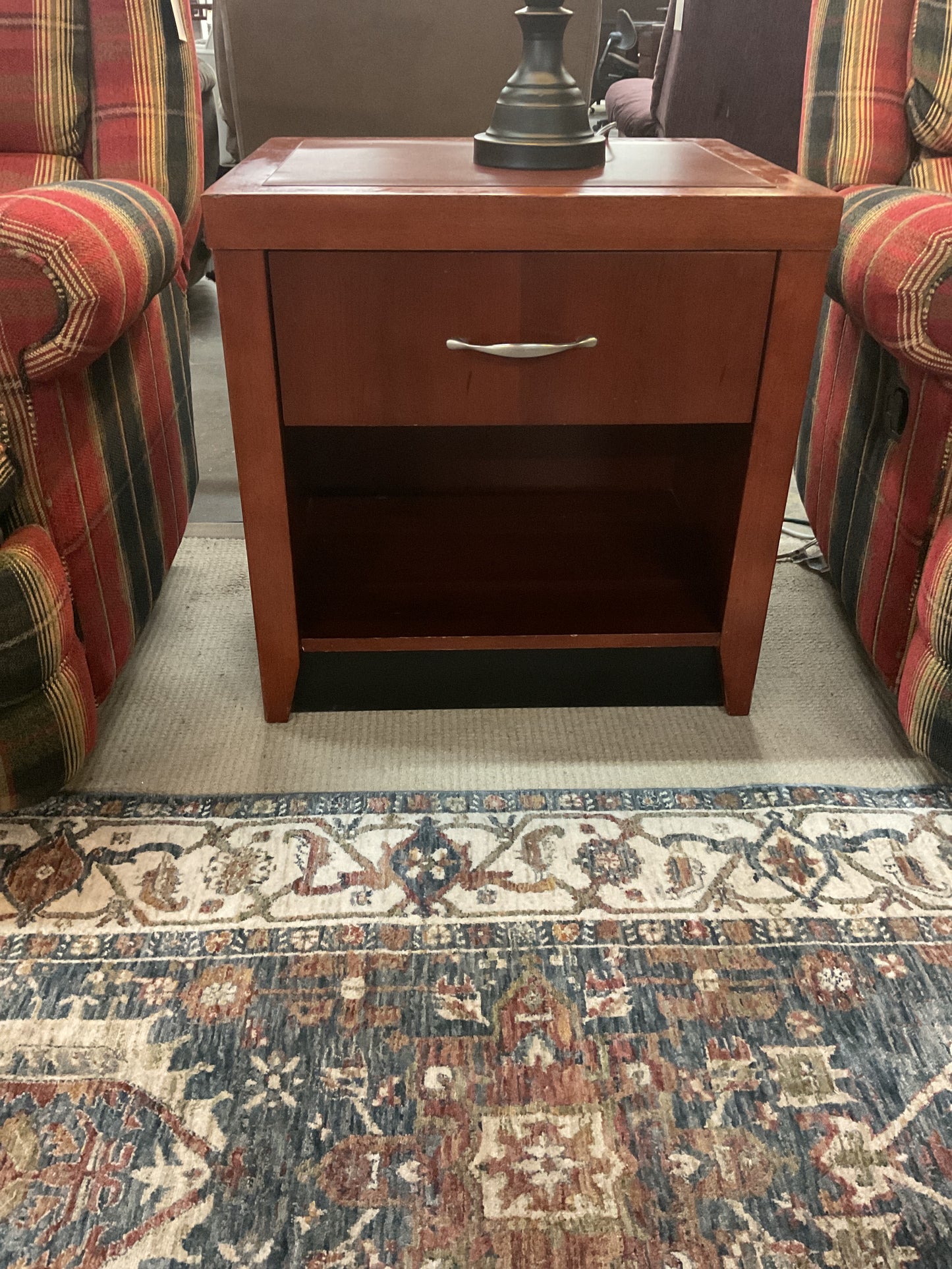 1-Drawer Nightstand