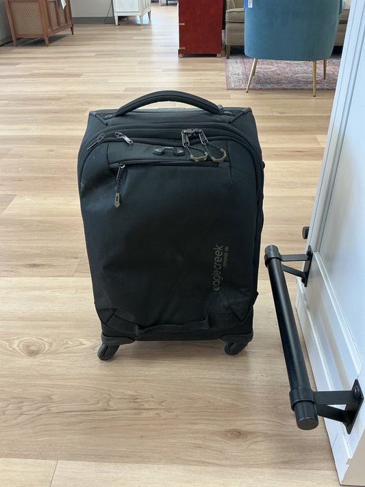 EagleCreek Expanse 38L Carry-On