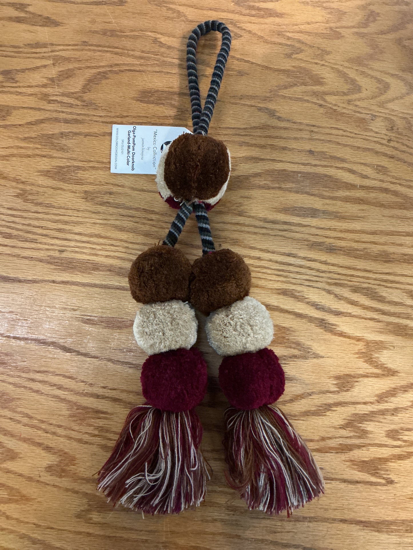 Olga-PomPom Doorknob Garland