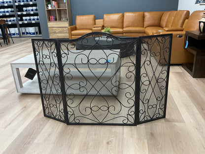 Wellsley Firescreen Tri-Panel Estate Iron