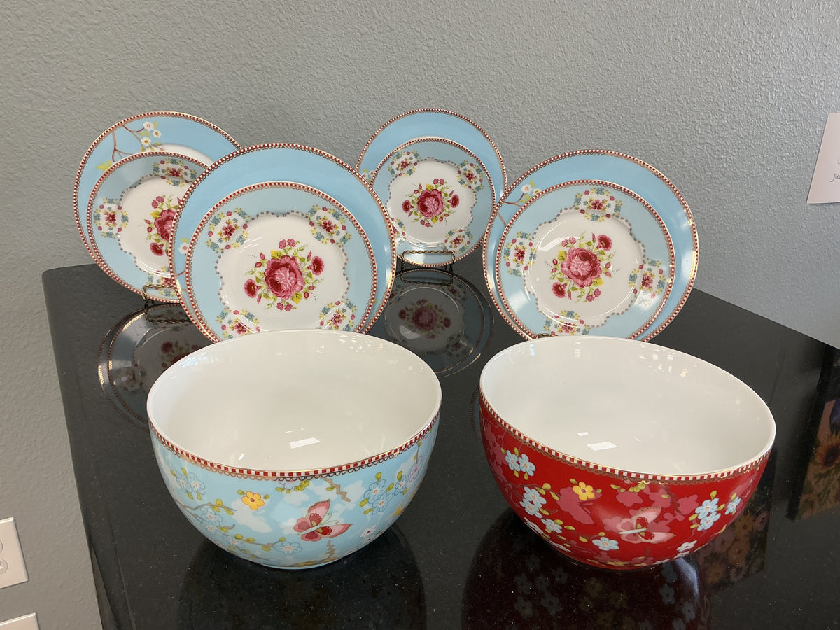 Pip Blue Roses China 10 pc.