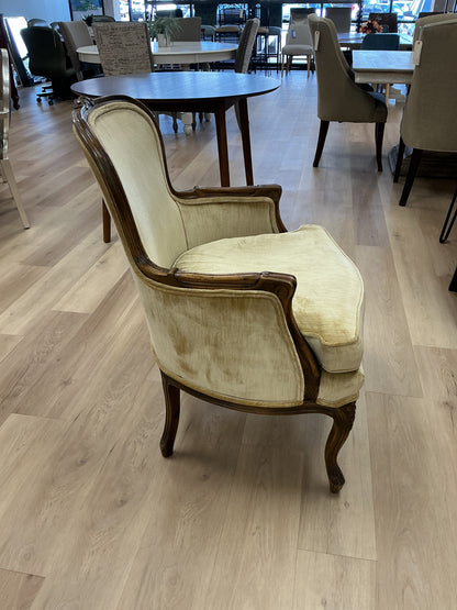 Vintage Provincial Style Upholstered Accent Chair