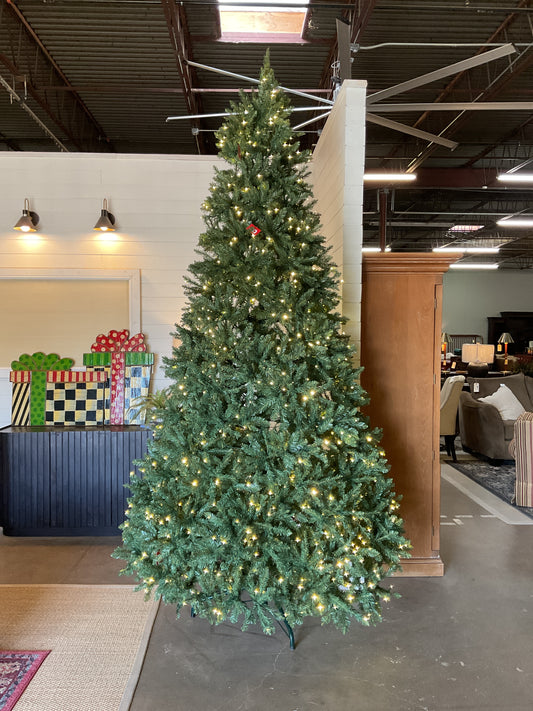 10’ Pre-Lit Multi Color Christmas Tree w/Remote