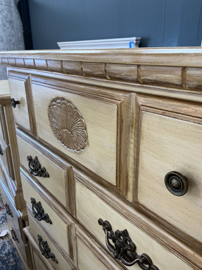 French Country Provincial 6-Drawer Chest