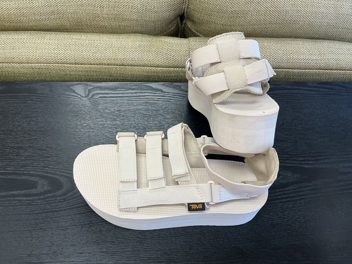 Teva Women’s Flatform Mevia Sandals