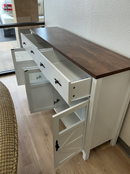 Almus 55” Sideboard w/4 Glass Doors