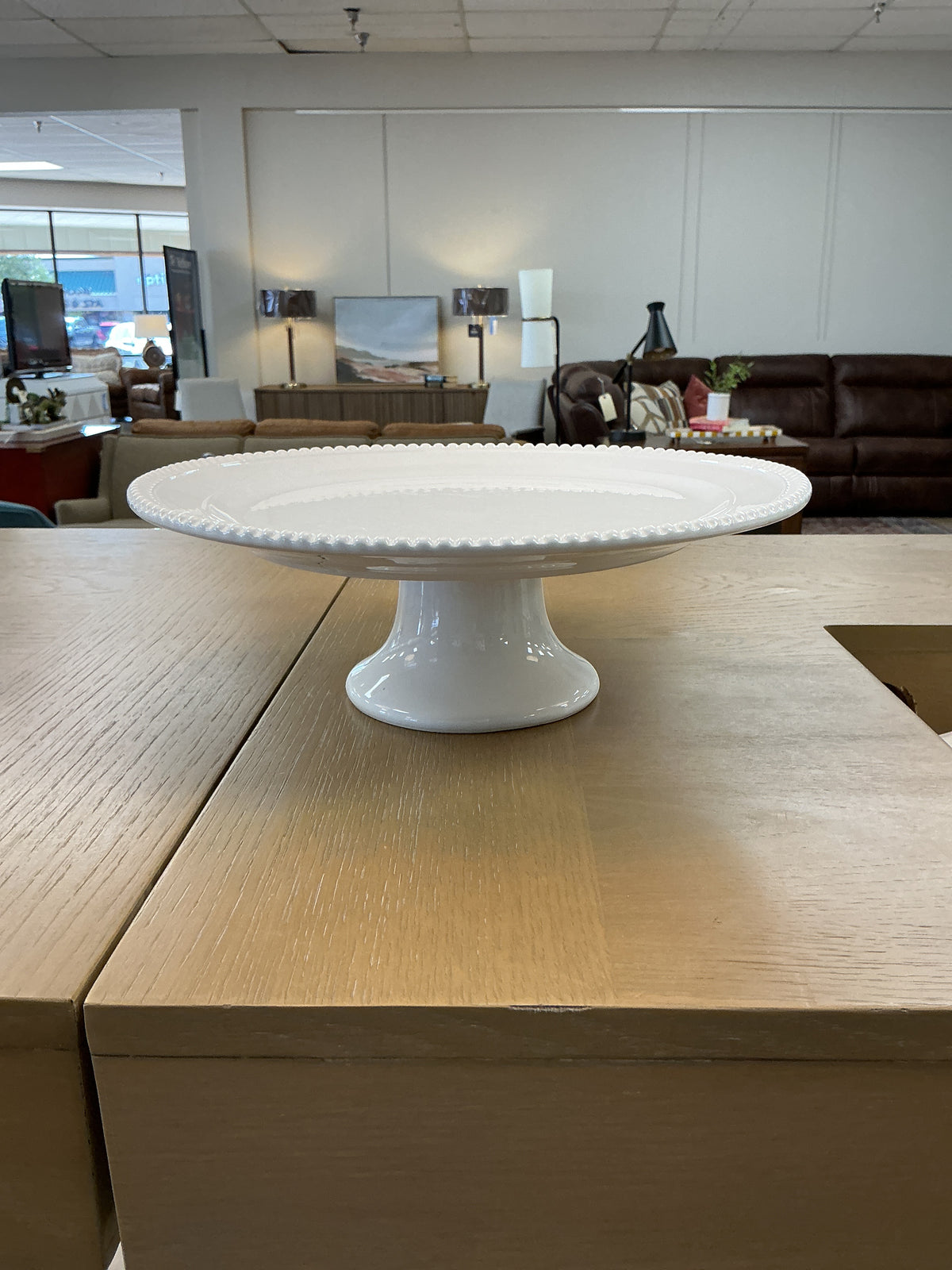 Beaded Pearl Cake Stand