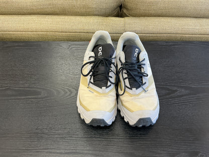 On Cloud Running Waterproof Low Profile