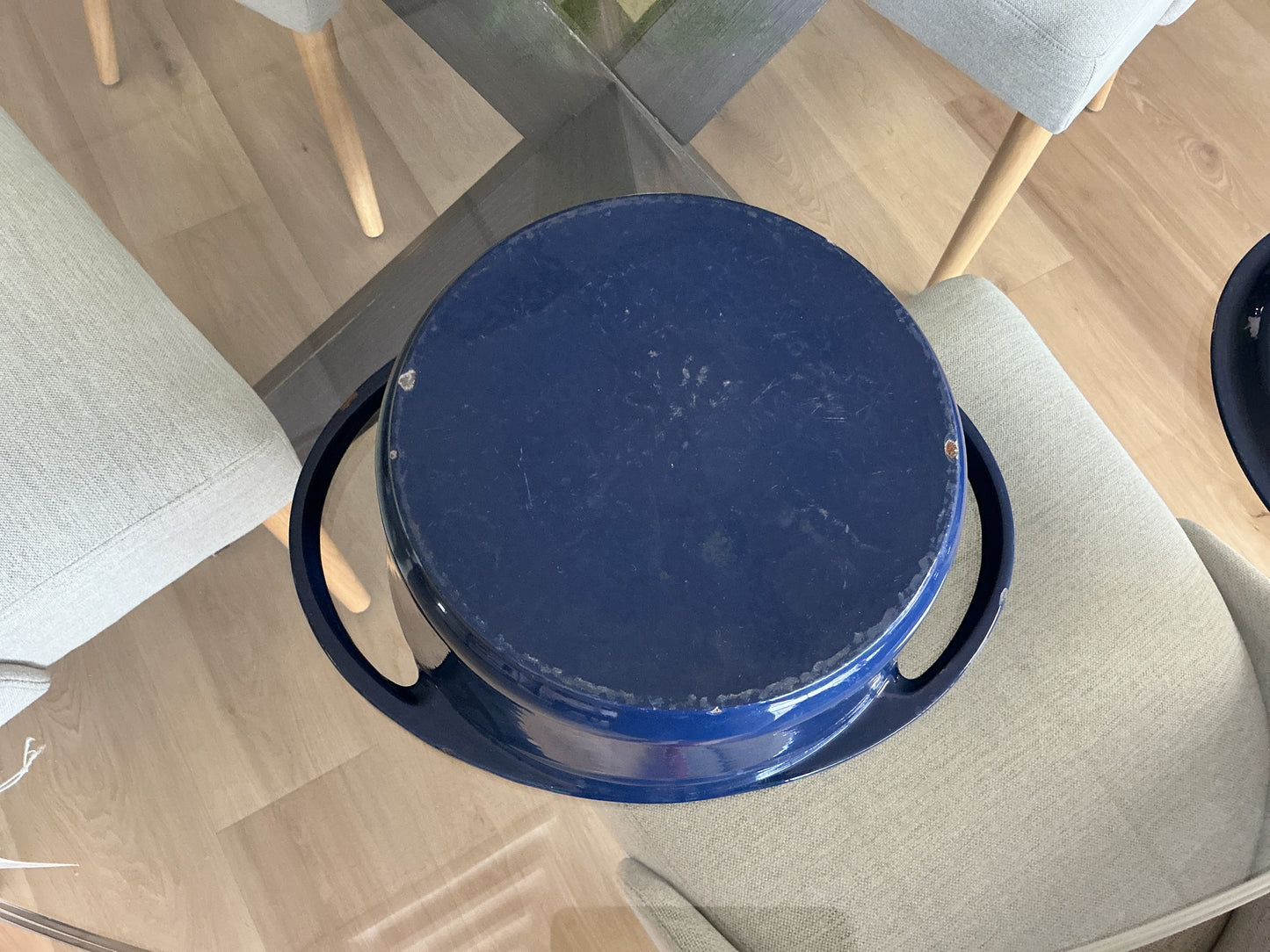 Lodge 4.2 Qt Enamel Dutch Oven